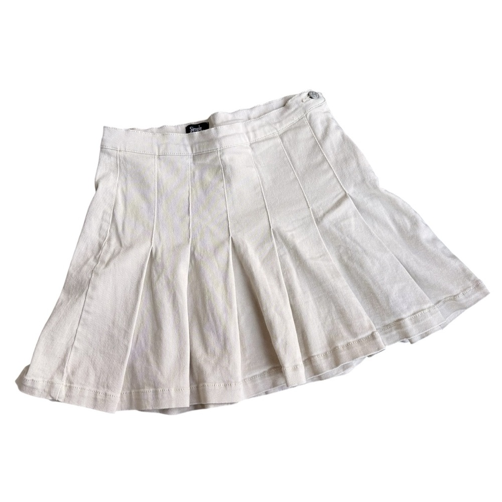 Cream Pleated Skirt